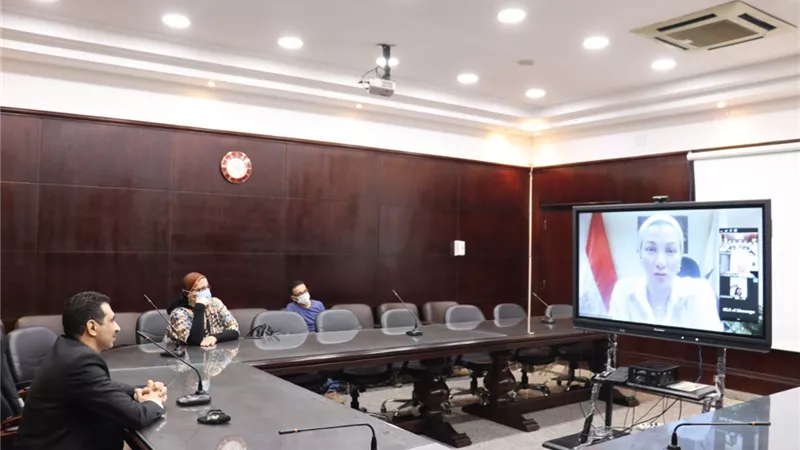 «البعد البيئي في رؤية مصر» تتصدر المشهد.. وزيرة البيئة في ضيافة «اقتصاد وعلوم سياسية القاهرة»