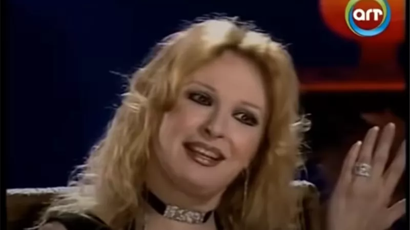 اتجوزت بسبب بوكيه ورد.. نيللي تكشف أسباب فشل زواجها| فيديو