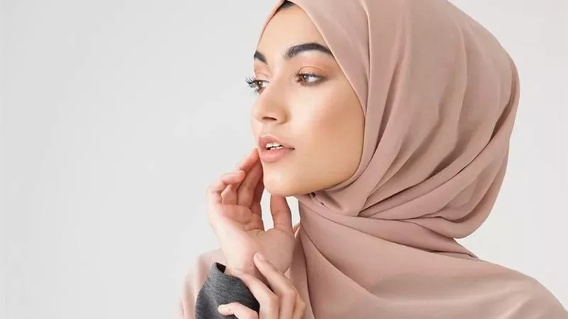 لـ« الفتيات».. هذه طرق وأسس تنسيق الحجاب
