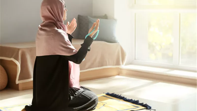 بُشرى لكل من ابتلاه الله بمرض.. فيديو