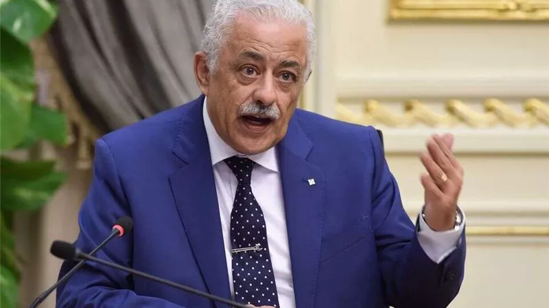 10 طلاب لن يدفعوا مصاريف المدارس في العام الجديد .. أبرزهم يتامى الأب وأبناء المرأة المعيلة 