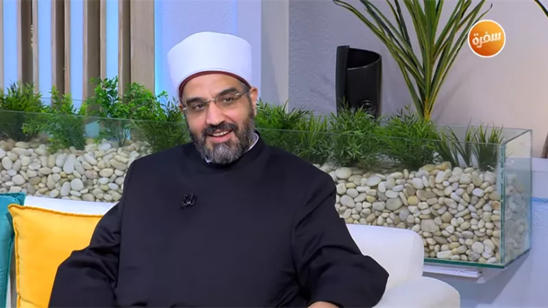 أمين الفتوى في نصيحة للسيدات: 10 صفات تمتلكين بها قلب زوجك.. فيديو