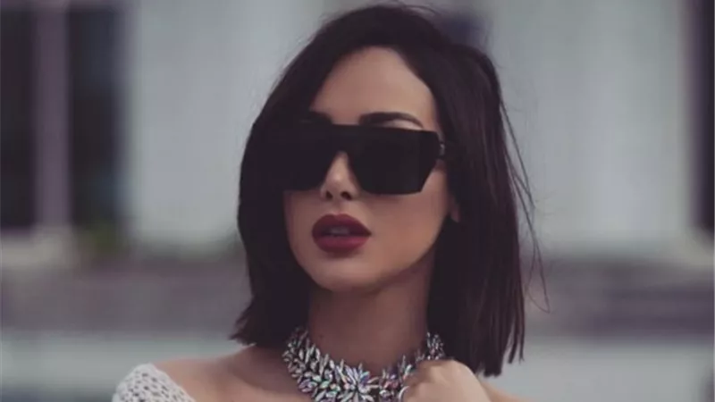 أفضل 10 موديلات نسائية