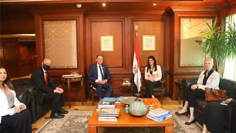 وزيرة التعاون لمسئول أممي: المرأة تتصدر خطط التنمية الوطنية وأجندة الدولة الإصلاحية 