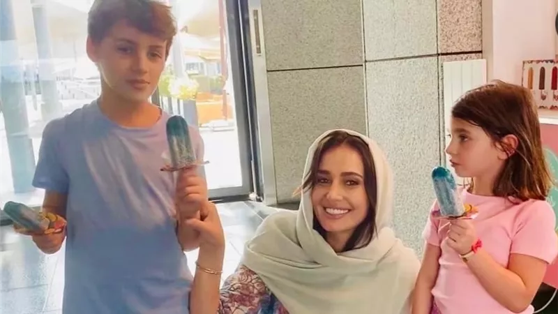  حلا شيحة تثير الجدل من جديد بصور أولادها مع معز مسعود