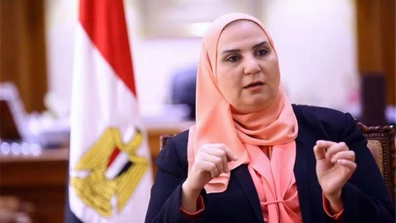 تعليق ناري من وزيرة التضامن على مجزرة ثأر في قنا