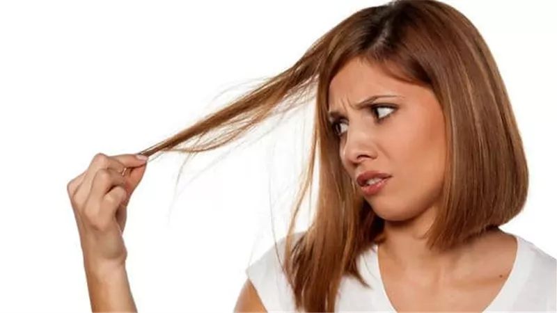 بالموز والبيض والمايونيز.. 5 وصفات طبيعية لعلاج الشعر التالف