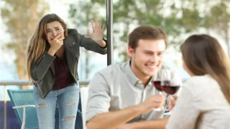 لماذا يخون الرجل زوجته؟.. استشاري علم النفس تكشف 4 أسباب