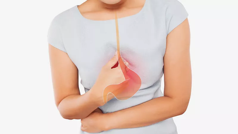 4 مشروبات لعلاج الحموضة وحرقة المعدة والارتجاع