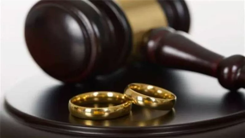 كيف تخلعين زوجك؟.. قانونية تقدم لكِ الخطوات