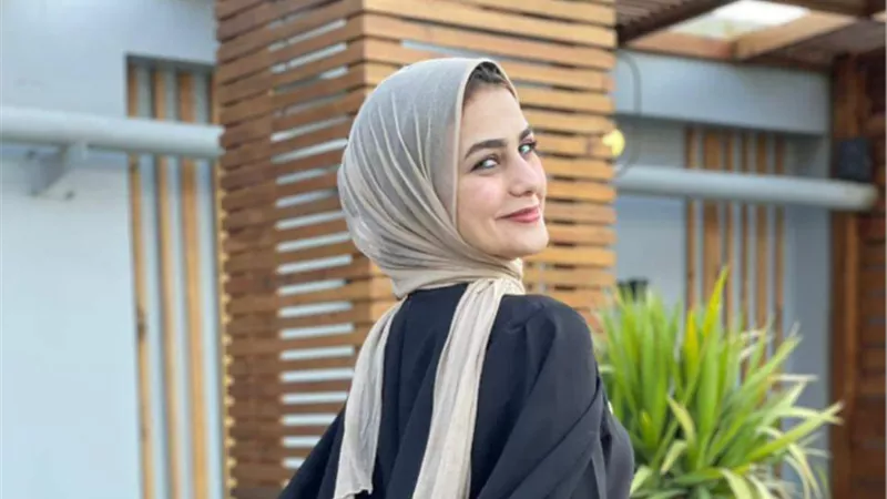 «أميرة العشري».. قصة نجاح إحدى الفتيات من عاشقة للموضة لمصممة أزياء متميزة