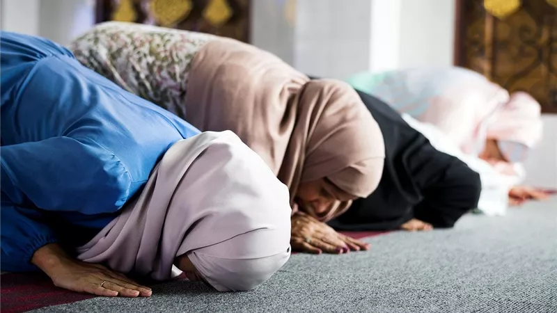  من هم أول من يدخلون الجنة بغير حساب؟.. رمضان عبد المعز يجيب