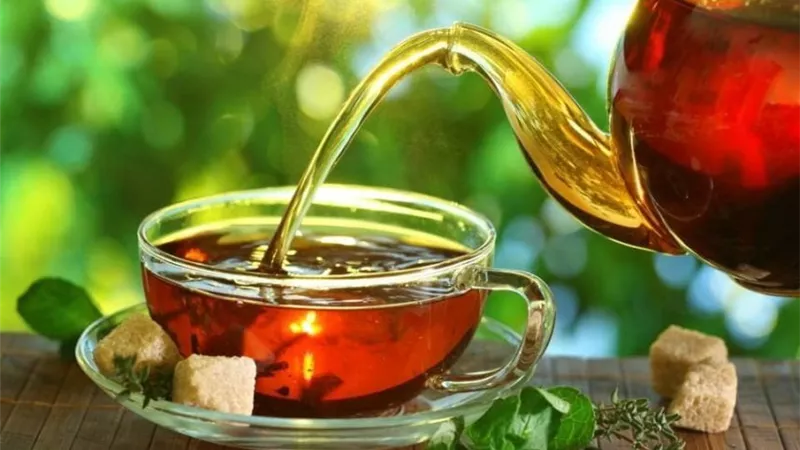 فوائد شرب الشاي في الصيف 