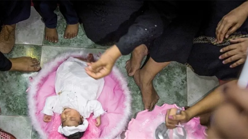زوجة في دعوى طلاق: رافض يعمل «سبوع» للبيبي