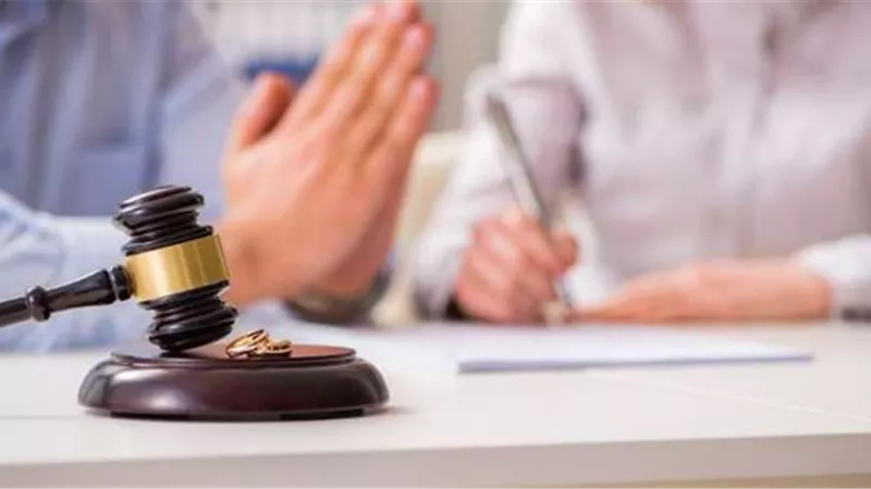 «الطلاق باطل».. محامية: المرأة تسلك طرقًا ملتوية طلبًا للخلع