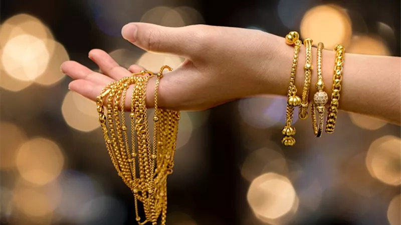 أسعار الذهب اليوم الأربعاء 7-7-2021.. وعيار