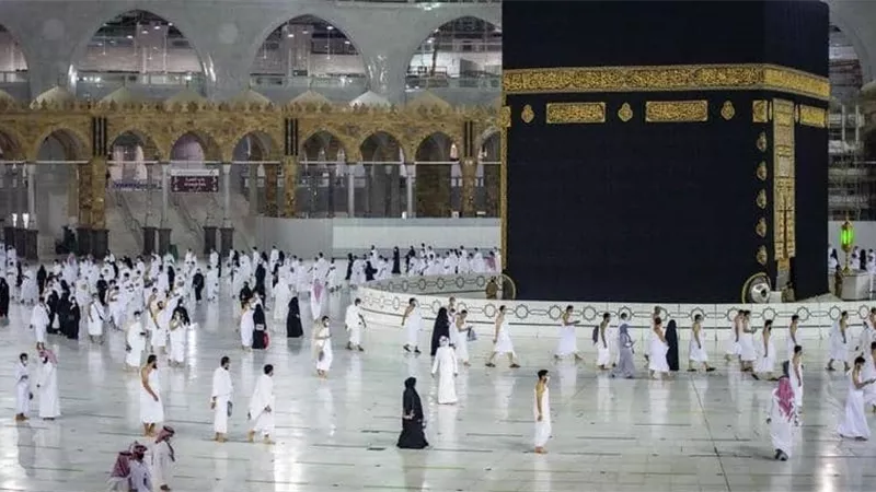 «البحوث الإسلامية»:  في زمن الوباء الصدقة أولى من الحج