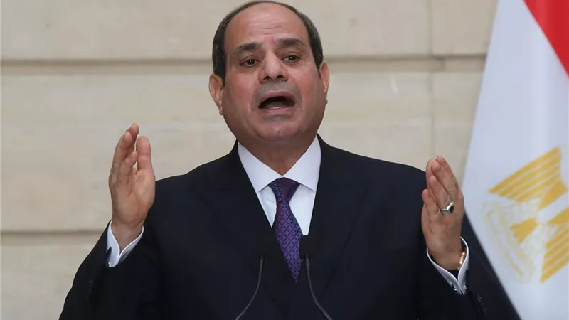 السيسي: ديننا الحنيف أعطى المرأة حقوقها منذ أكثر من 1400 عام