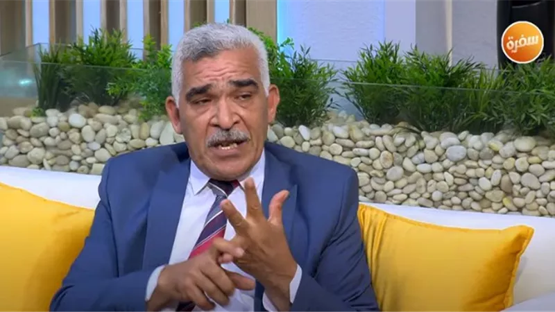 جزار ينتحل صفة مأذون للحصول على المال| فيديو