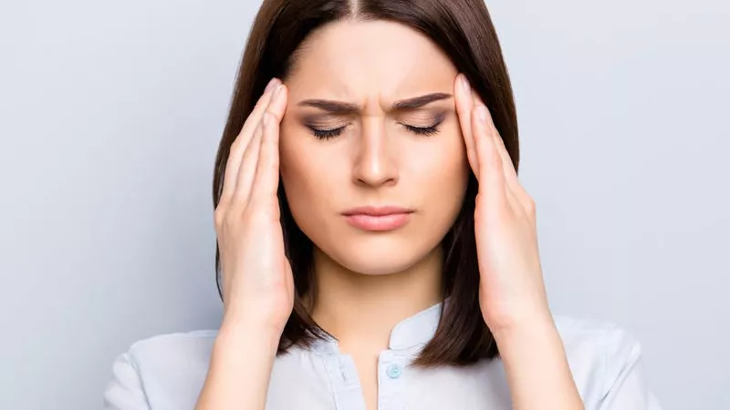 أبرزها «السبانخ».. 5 أطعمة تساعدك على علاج الصداع الشديد