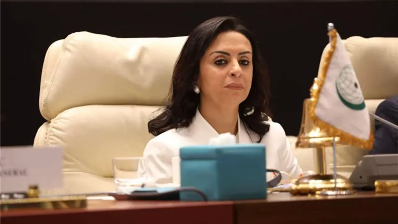 «القومي للمرأة» ناعيًا جيهان السادات: أم الأبطال التي لن ينسى التاريخ دورها