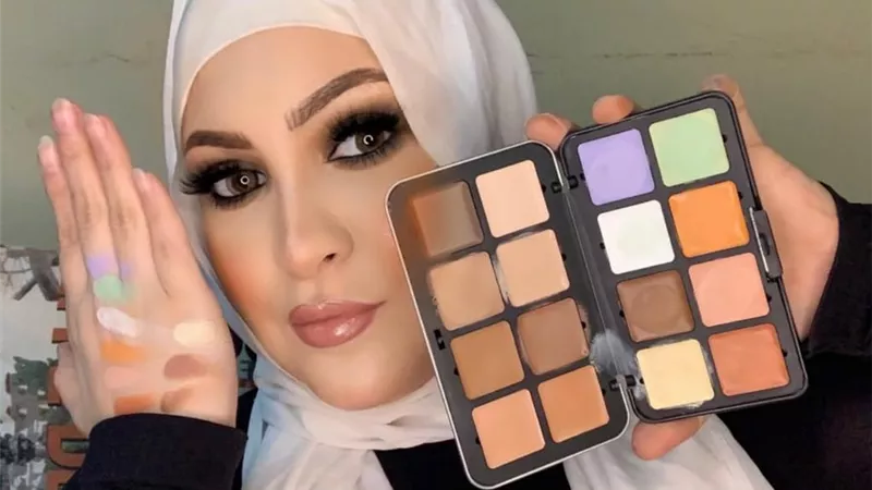 لأصحاب الوجه الدائري.. خبيرة تجميل تكشف 5 حيل ليبدو أنحف