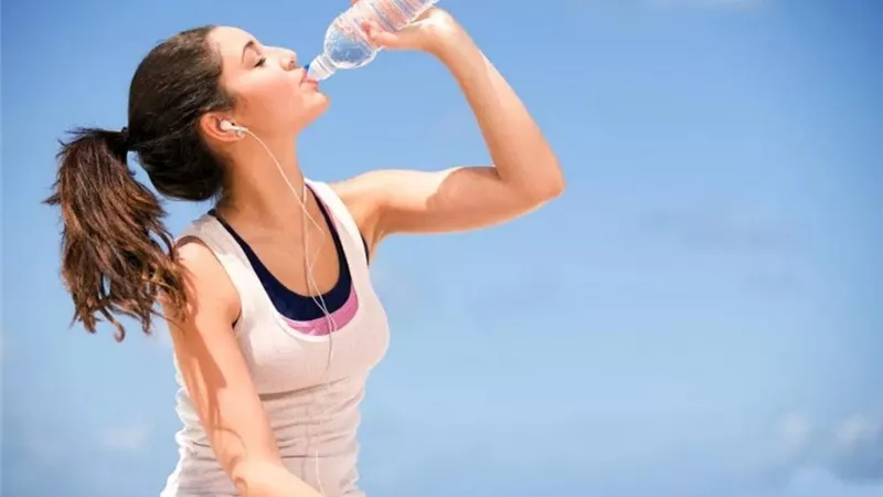 لمرضى الصدفية.. 5 نصائح مهمّة يمكنك اتباعها في الصيف