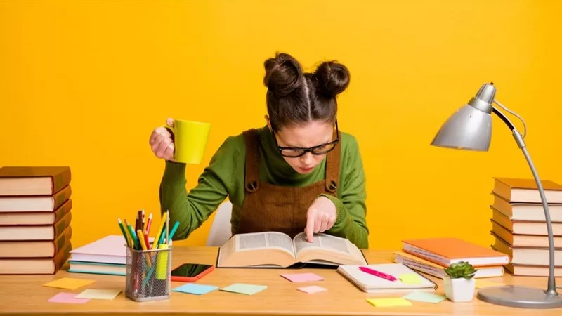 لطلاب الثانوية العامة 2021.. 4 أنواع شاي للتركيز قبل الامتحان
