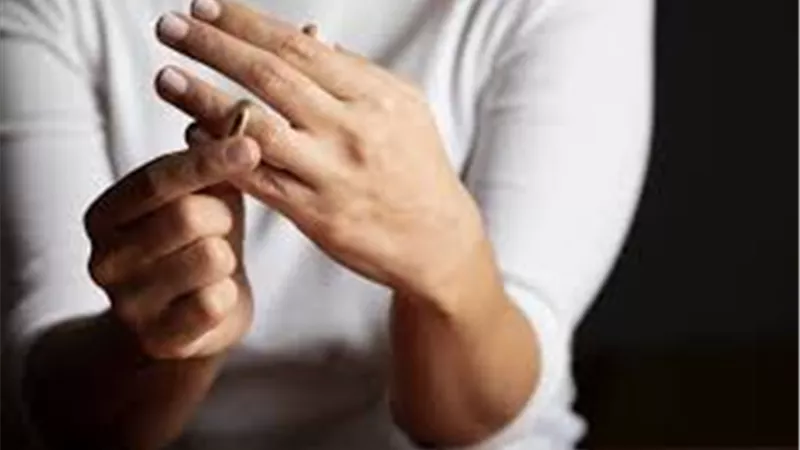 «مربط الفرس».. داعية يكشف: 4 أسباب لإلغاء طلب الطلاق