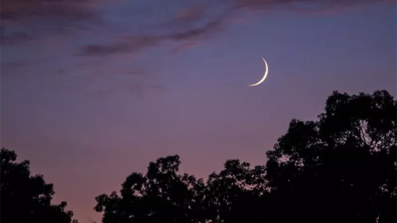 «البحوث الفلكية» تُعلن موعد عيد الأضحى المبارك