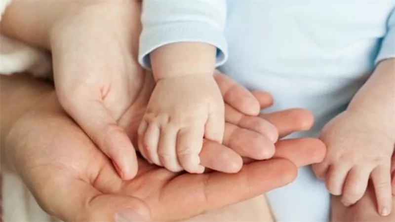 الأمومة في الإسلام.. رباط مقدس لثلاثة أسباب