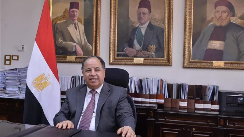 المالية: دعم الصناديق والحسابات الخاصة بنصف مليار جنيه لصرف مرتبات العاملين في مواعيدها