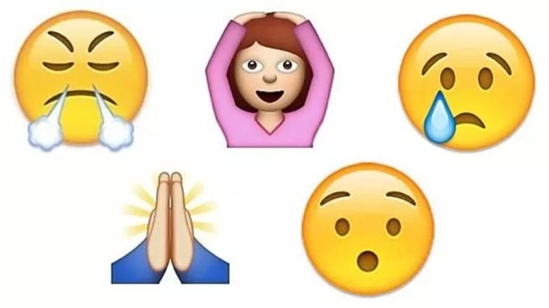 في اليوم العالمي للإيموجي.. ماذا تعني تلك الأشكال للبنات على السوشيال ميديا؟