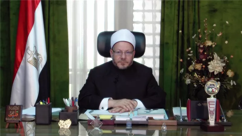 مفتي الجمهورية يُهنئ الرئيس السيسي بمناسبة عيد الأضحى المبارك