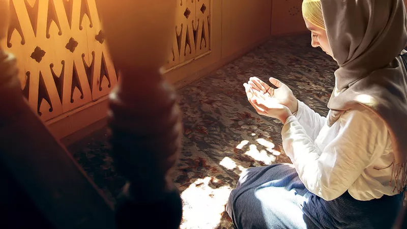 لو عندك عذر شرعي.. تعرفي على طريقة استقبال يوم عرفة| فيديو