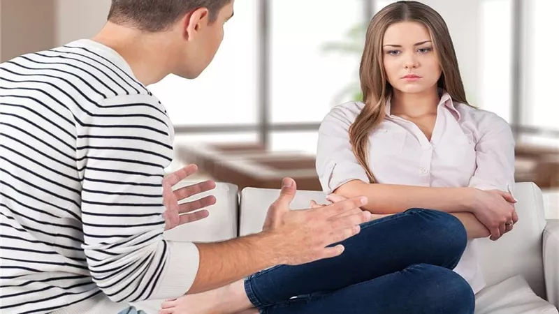 حسن في دعوى نشوز.. الـ«باس ورد» حولت حياتي لجحيم
