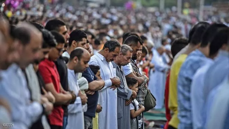 هل يجوز قضاء صلاة العيد لمن فاتته؟.. عالم أزهري يجيب