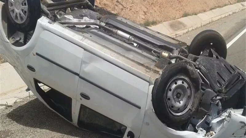 بينهم رضيع.. مصرع أسرة كاملة في انقلاب سيارة على طريق مطروح