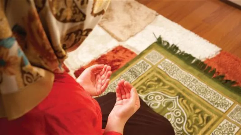 ما فضل صلاة الضحى؟.. وهل تُصلى جماعة؟.. داعية يُجيب