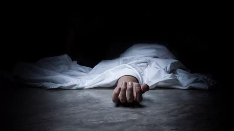 حقيقة عودة متوفى إلى الحياة مرة أخرى أثناء دفنه بالبحيرة  