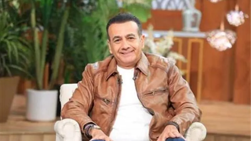 أسامة منير يكشف سراً عن برنامج «أنا والنجوم وهواك»