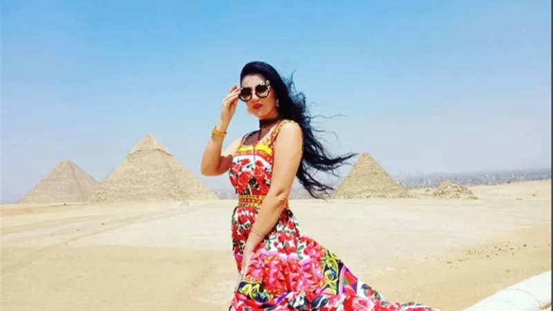 صوفينار تكشف لـ«هير نيوز» حقيقة خطوبتها من موديل مصري