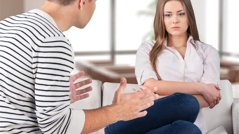 كيف أجعل زوجي يحبني ولا يرى غيري؟