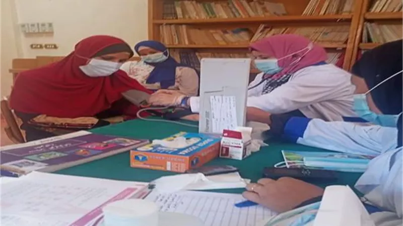 الكشف على السيدات قبل الإنجاب.. كيف تنقذ مبادرة الرئيس صحة أجيال مصر؟