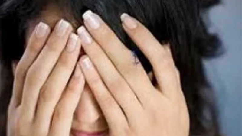زوجة أمام محكمة الأسرة: «اخلعوني زوجي ليس سيد قراره»      