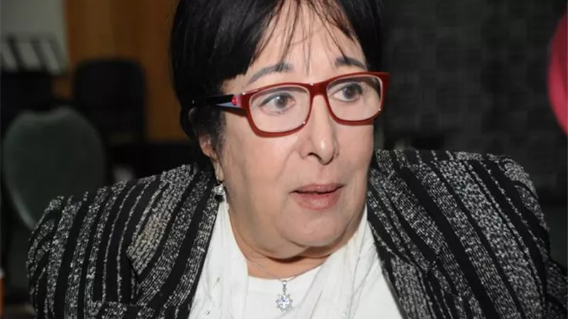 سميرة عبد العزيز: «مش عاجبك جوزك سبيه لكن قتل لأ»