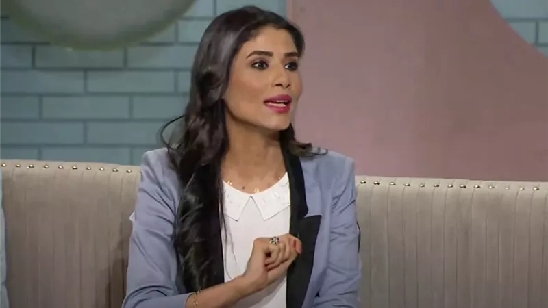 هل ينقطع معاش الأطفال من والدهم بعد زواج الأم؟.. فيديو