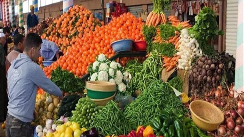 أسعار الخضروات والفاكهة اليوم السبت