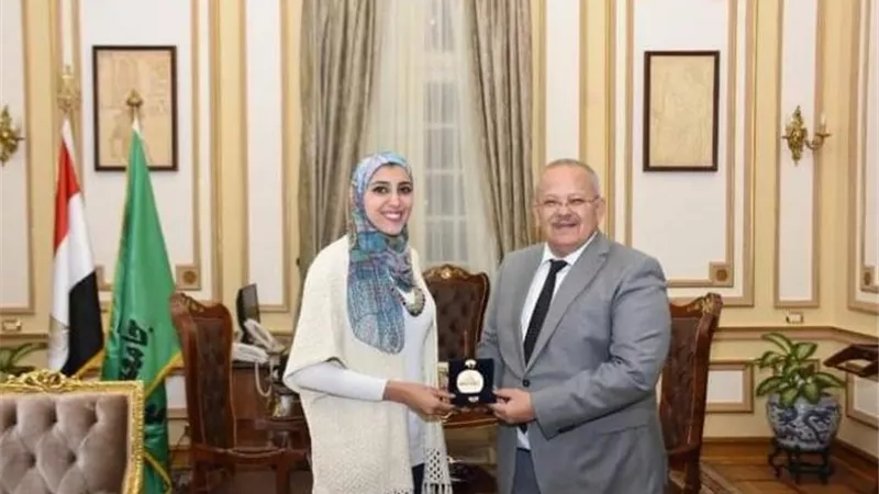جامعة القاهرة تهنئ جيانا فاروق لفوزها بالميدالية البرونزية في الأولمبياد 
