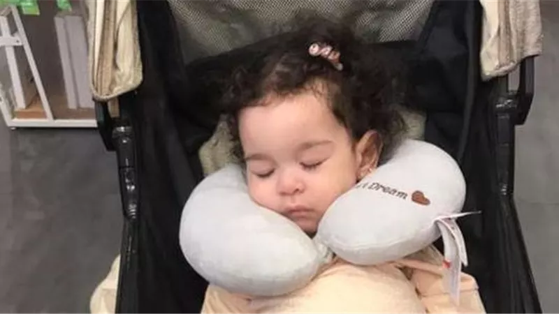 «الصحة» تزف خبرًا سارًا بشأن الطفلة ليال المصابة بالضمور العضلي